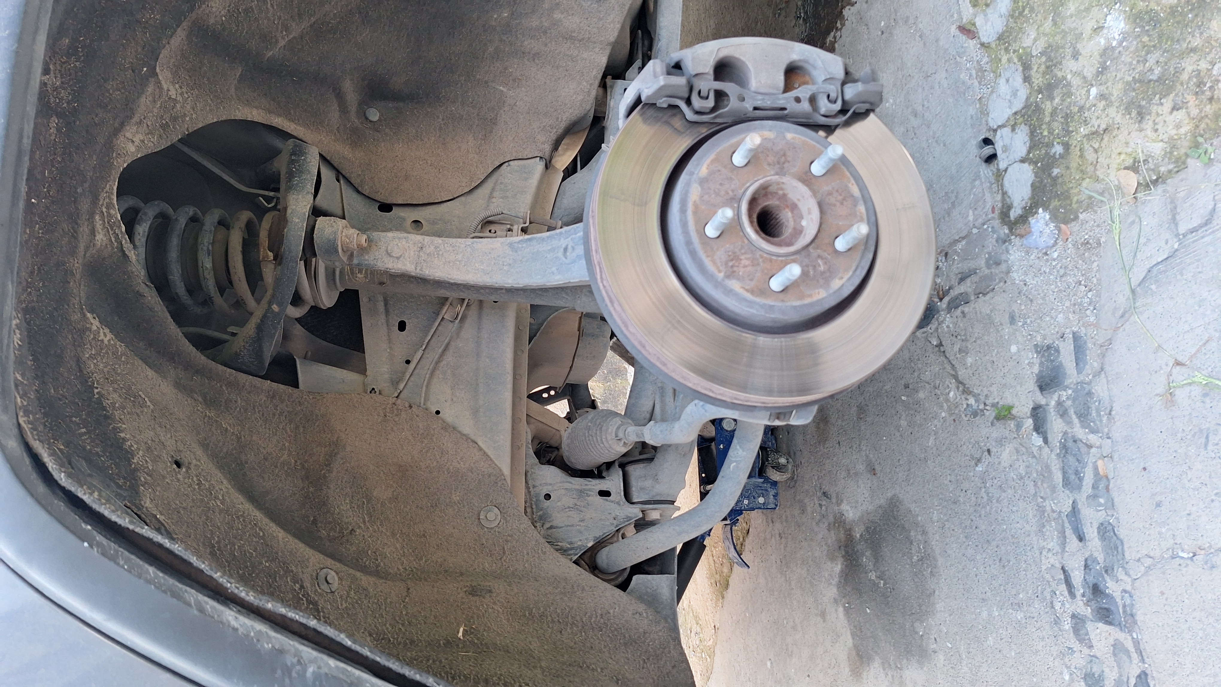 Cambio de balatas delanteras en Jeep Cherokee en Guadalajara