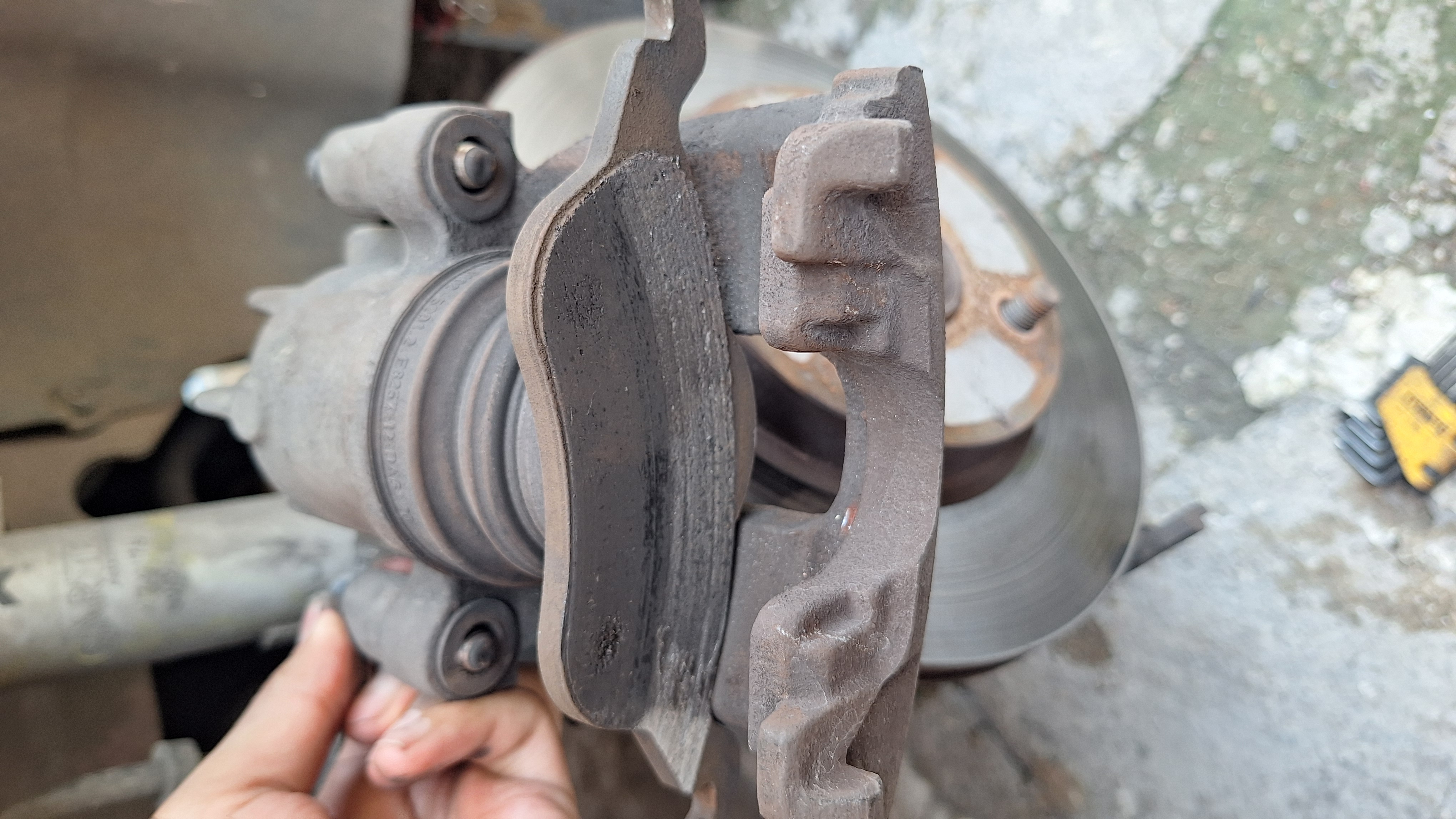 Balatas delanteras usadas de Ford Focus 2006