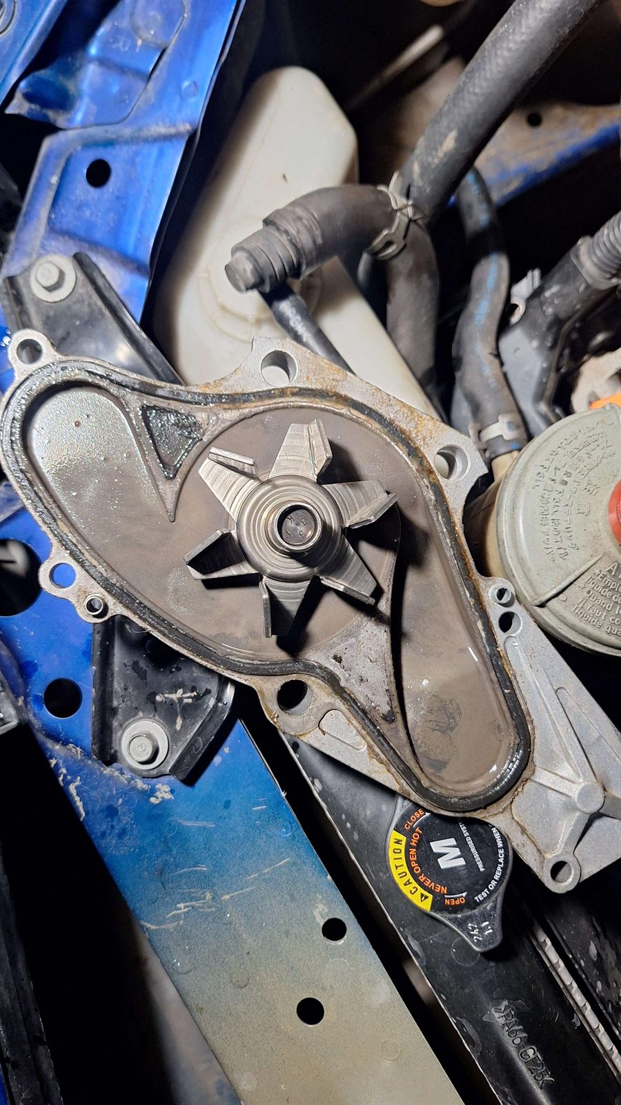 Bomba de agua usada retirada de Honda Accord 2009