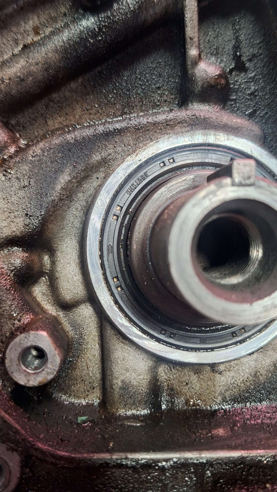 Cambio de retén de cigüeñal en Honda Accord 2009